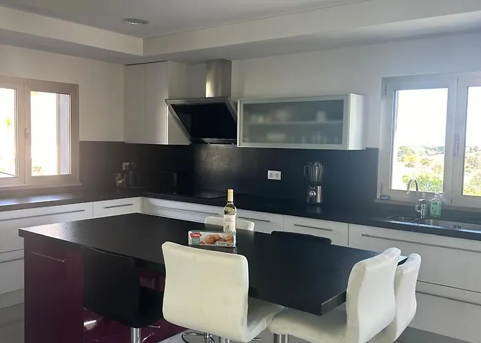 Villa Luxury In Albufeira