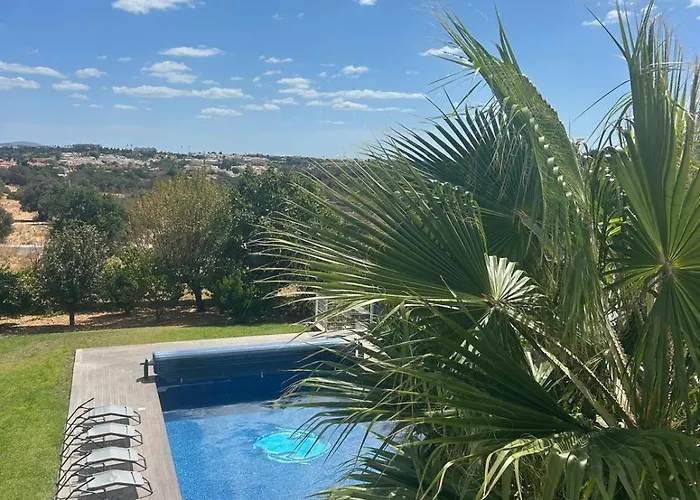 וילה Luxury In *