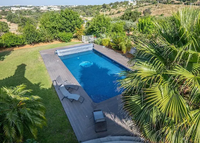 Luxury In אלבופיירה